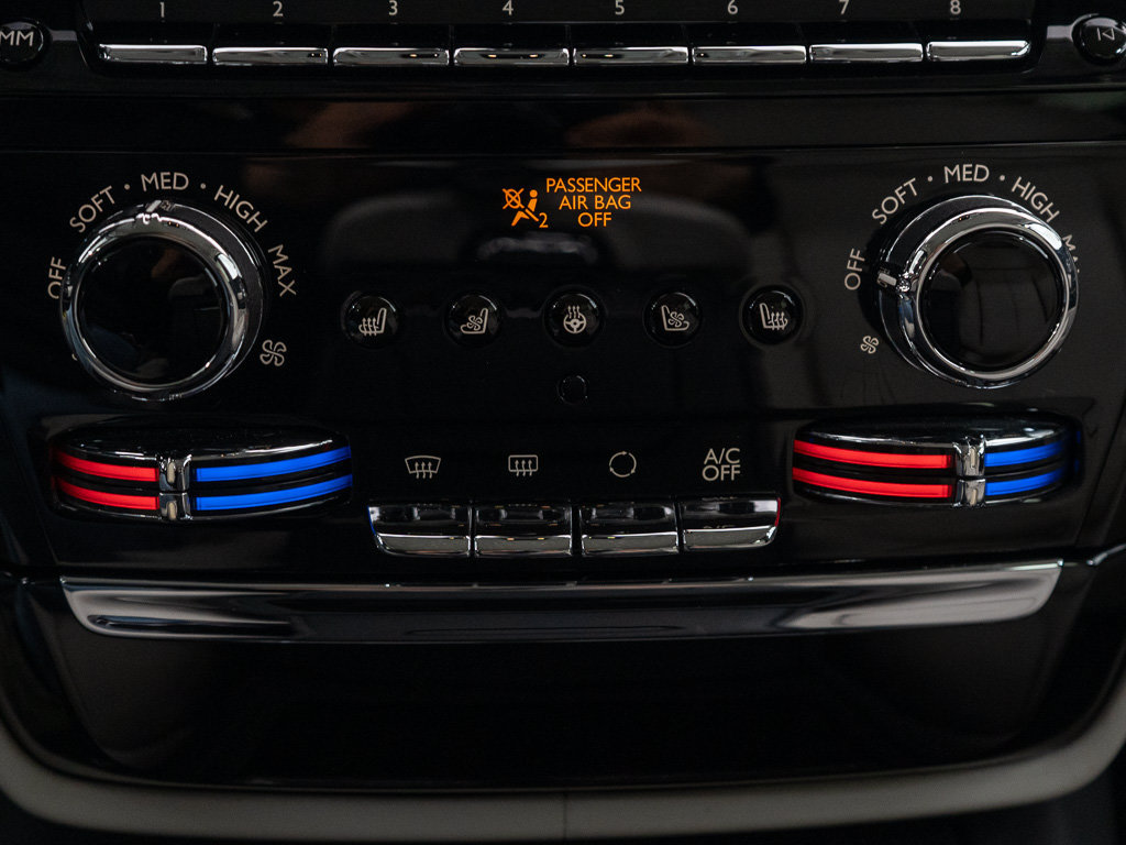 Certified 2018 Rolls-Royce Phantom Sedan RWD image 44