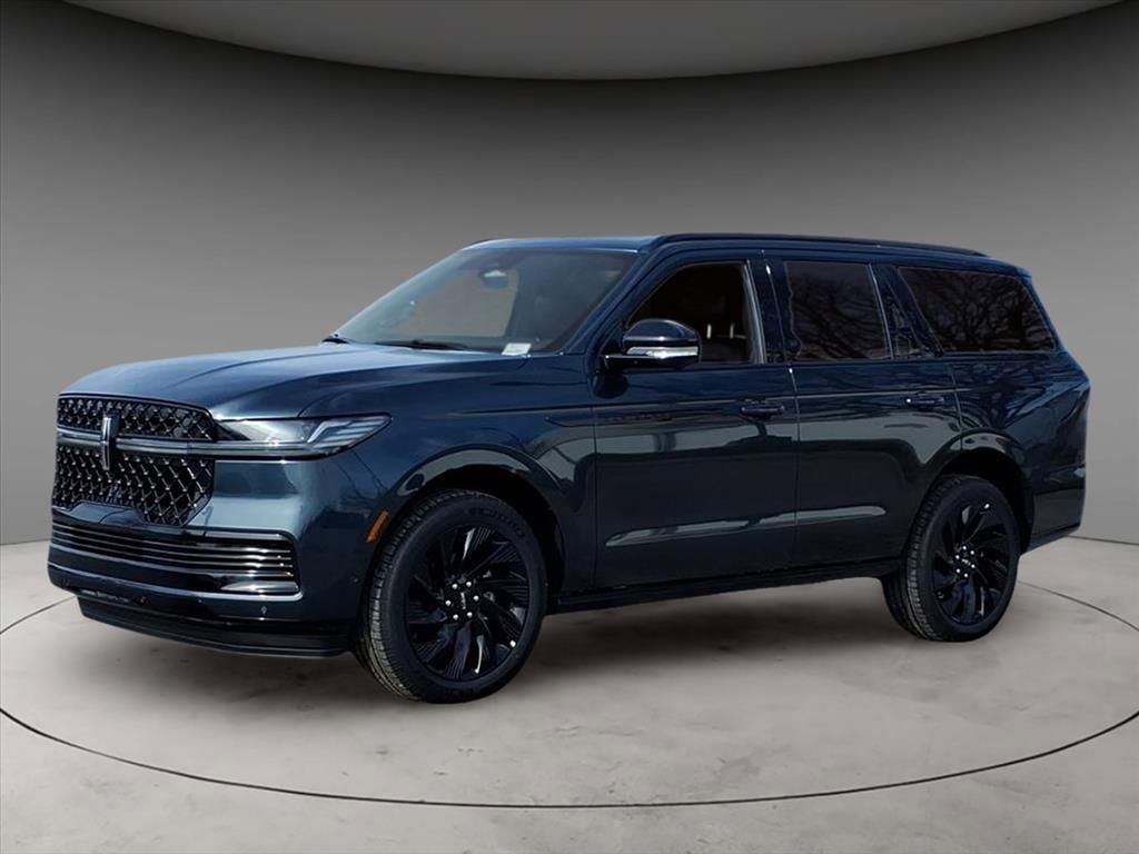 New 2025 Lincoln Navigator Reserve w/ Jet Appearance Package AWD/4WD image 1