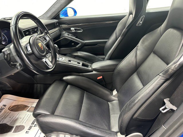 Used 2017 Porsche 911 Turbo S image 22