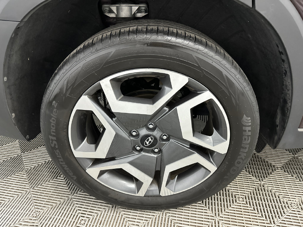 Used 2025 Hyundai Palisade SEL FWD image 19