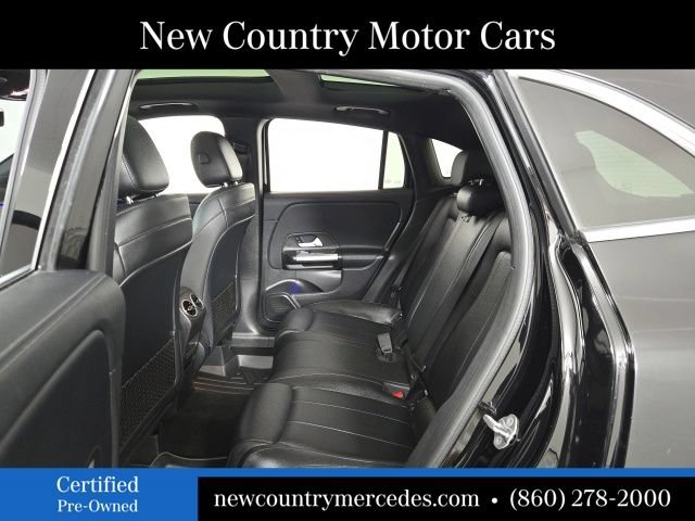 Certified 2021 Mercedes-Benz GLA 250 4MATIC image 16