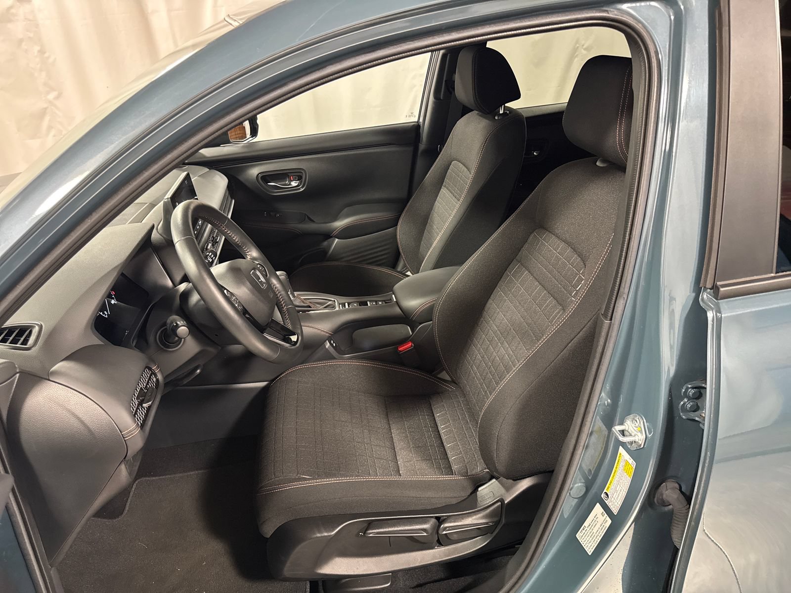 Certified 2024 Honda HR-V Sport image 3