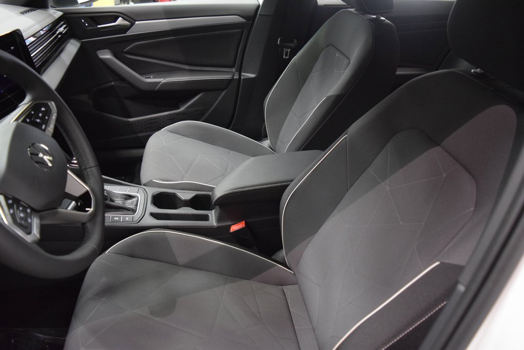 New 2026 Volkswagen Jetta Sport image 4