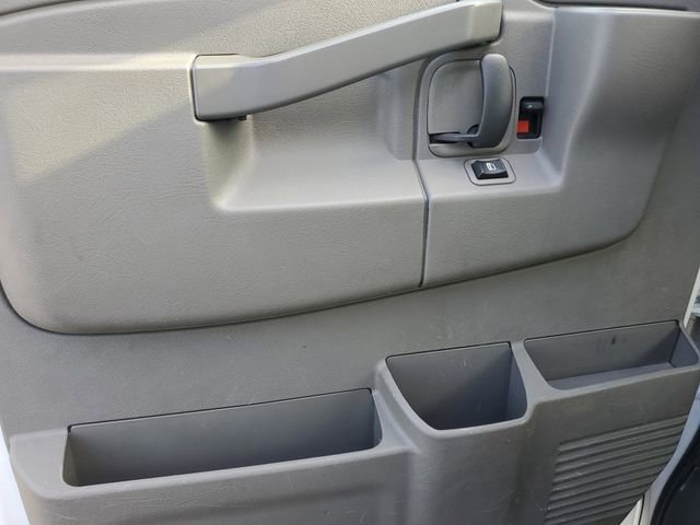 Certified 2021 Chevrolet Express 2500 w/ Communications Package image 9