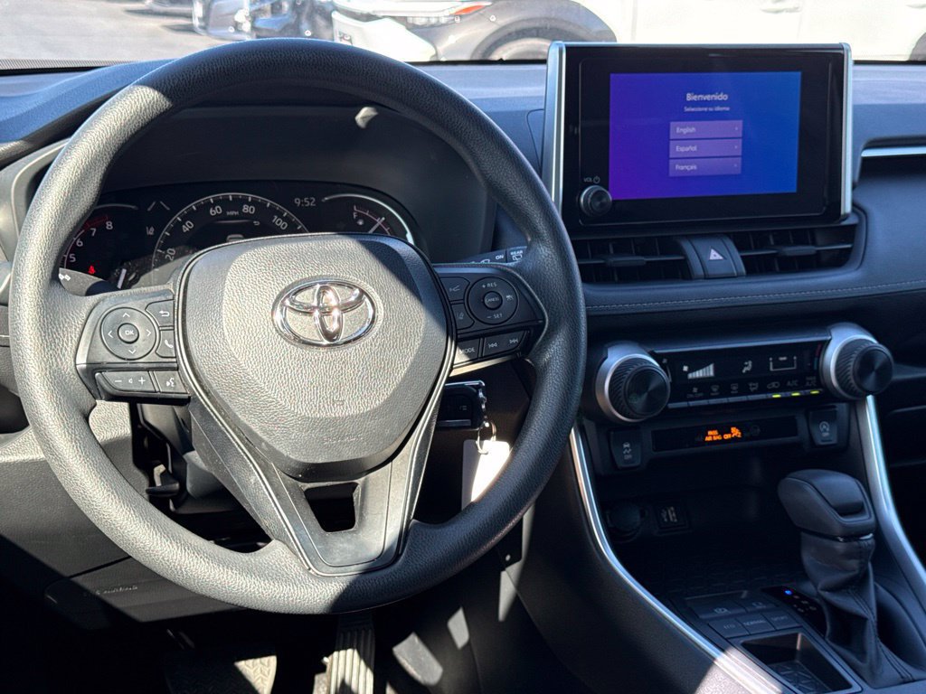 Certified 2025 Toyota RAV4 LE FWD image 31