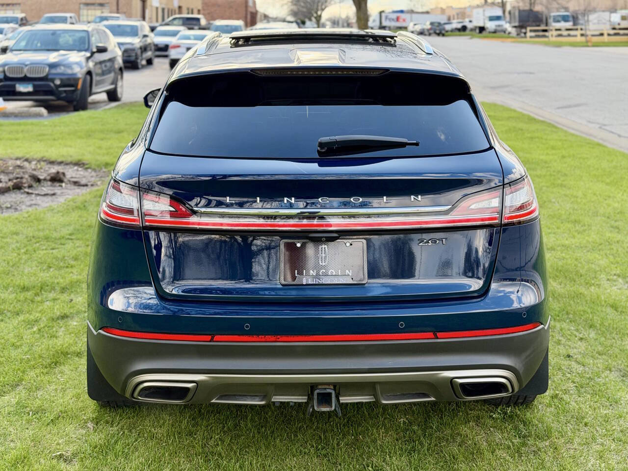 Used 2019 Lincoln Nautilus Reserve w/ Driver Assistance Package FWD image 8
