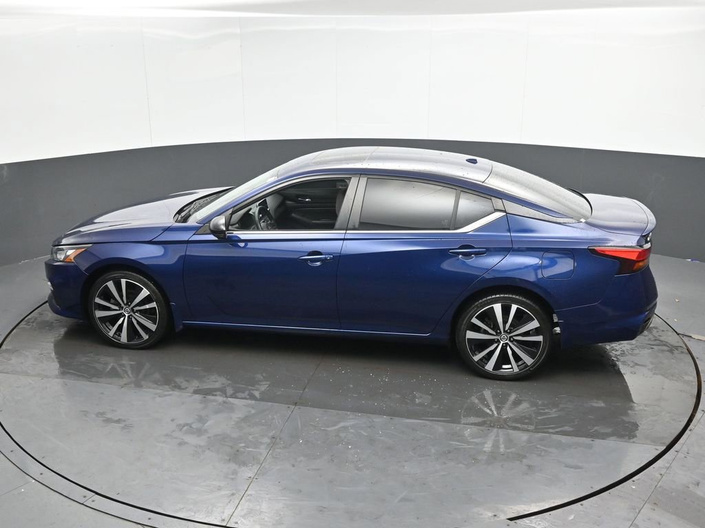 Used 2021 Nissan Altima 2.5 SR w/ SR Premium Package AWD/4WD image 35