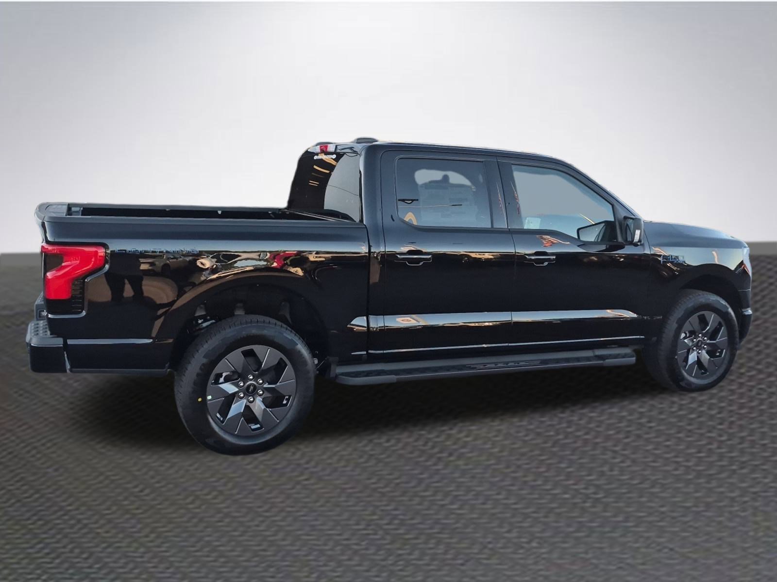 New 2025 Ford F150 Lightning Flash image 4