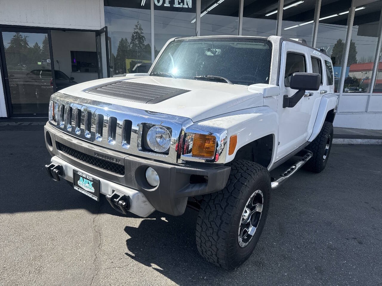 Used 2008 HUMMER H3 AWD/4WD image 1