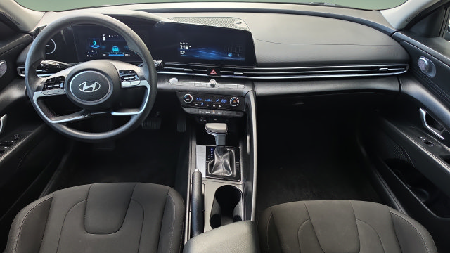 Used 2024 Hyundai Elantra SEL FWD image 7