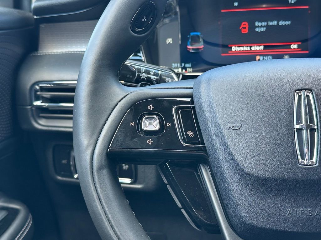 New 2026 Lincoln Corsair Reserve w/ Jet Appearance Package AWD/4WD image 10