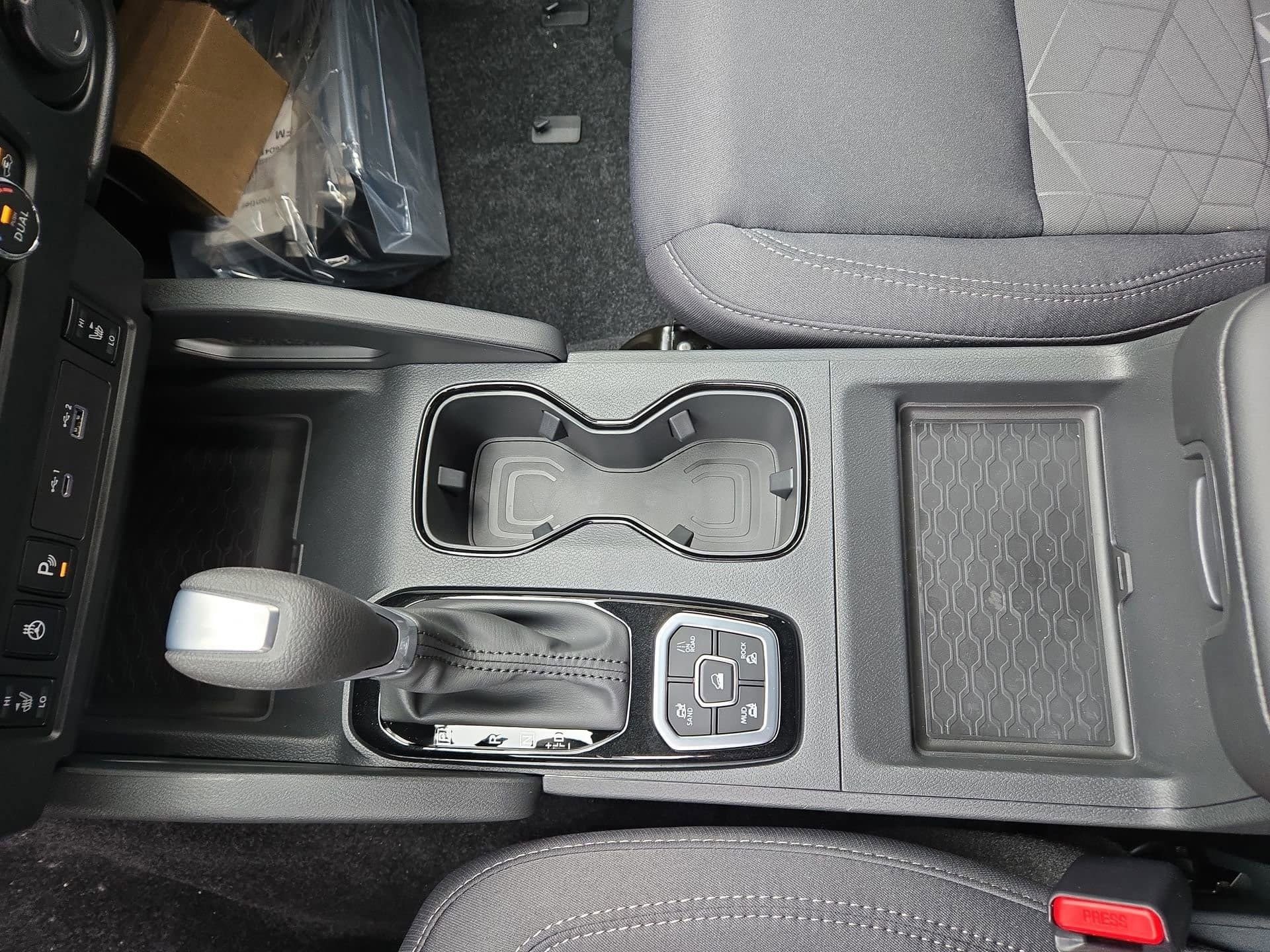 New 2026 Nissan Frontier SV w/ SV Convenience Package AWD/4WD image 22