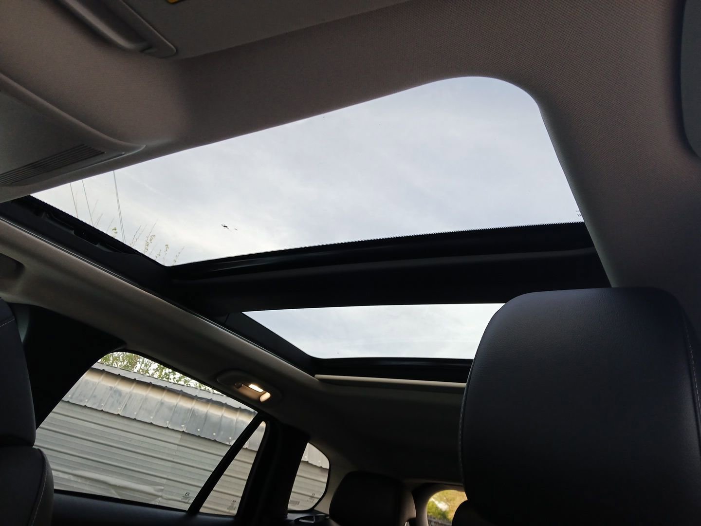 Used 2025 MAZDA CX-50 AWD 2.5 S w/ Premium Package image 33