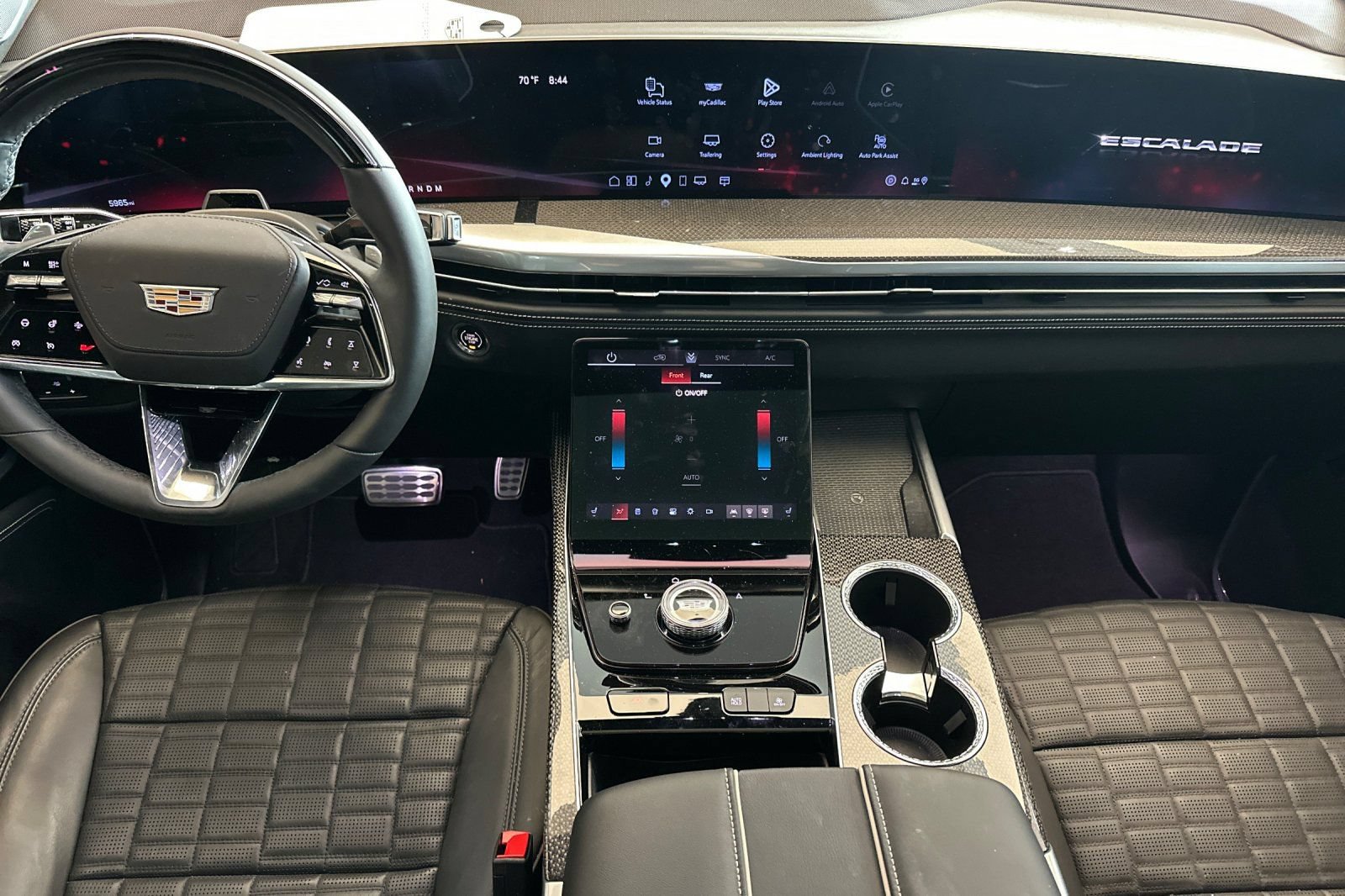 Certified 2025 Cadillac Escalade V w/ LPO, ONYX Package AWD/4WD image 15