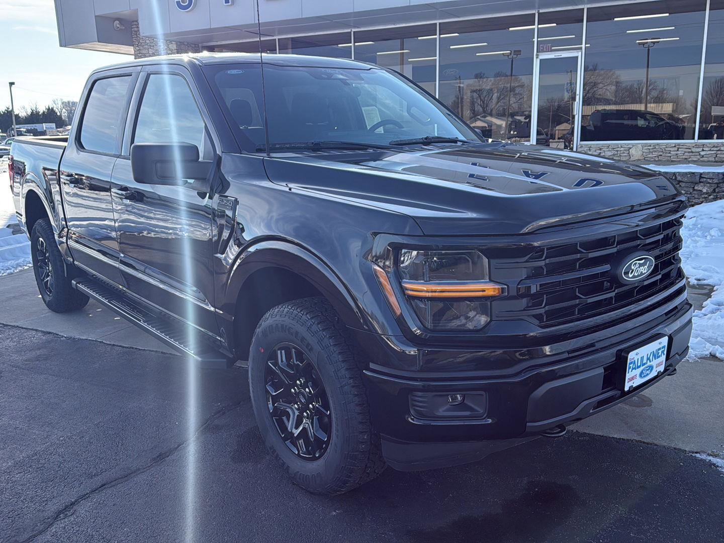 New 2026 Ford F150 XLT w/ XLT Black Appearance Package