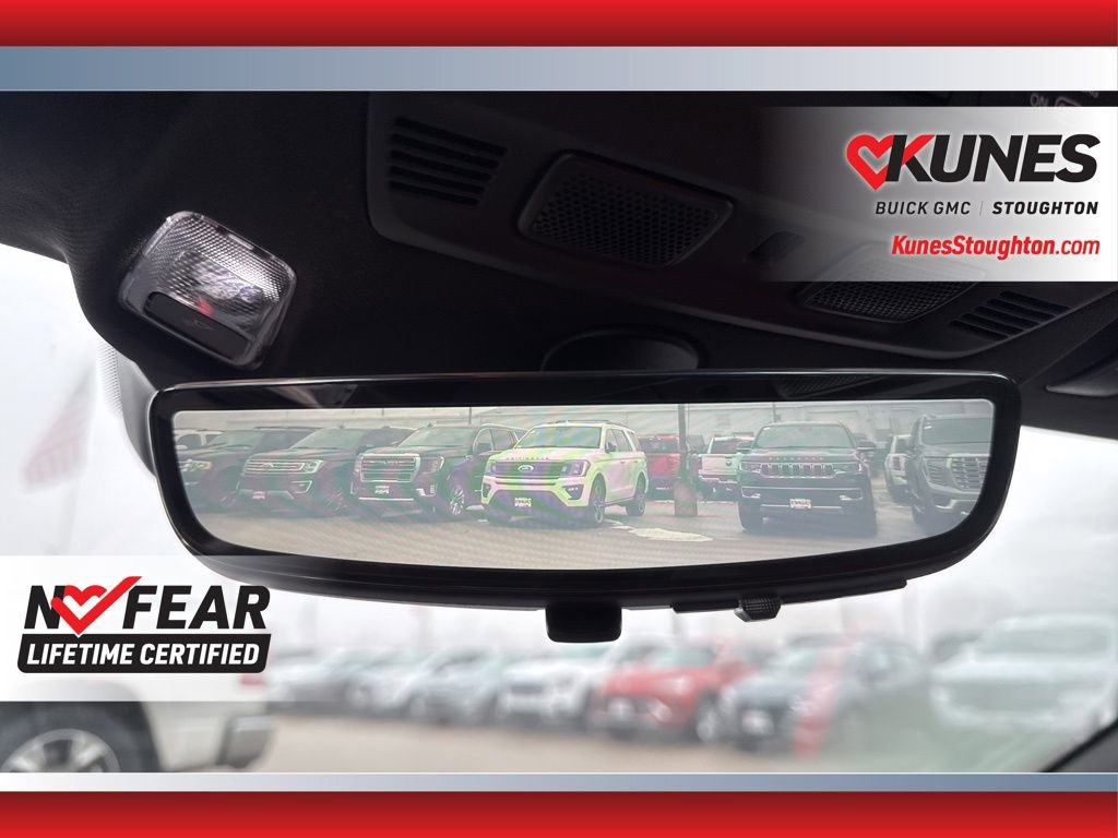 Used 2024 Chevrolet Corvette Stingray Preferred Conv w/ Battery Protection Package image 34