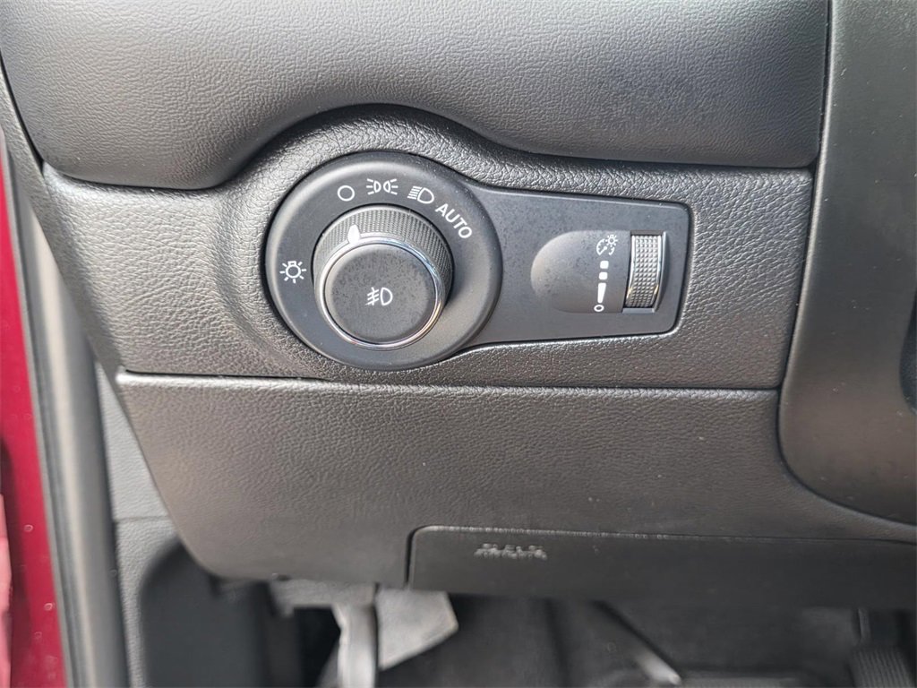 Used 2022 Dodge Durango R/T image 31