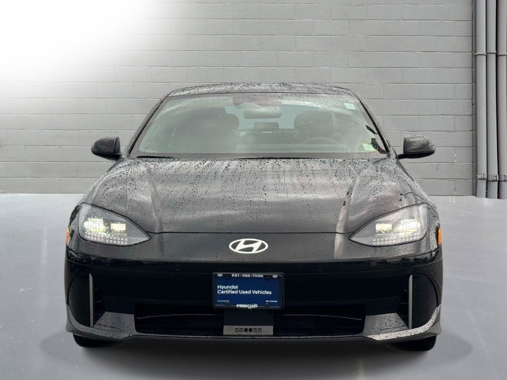 Used 2023 Hyundai Ioniq 6 SE AWD/4WD image 2