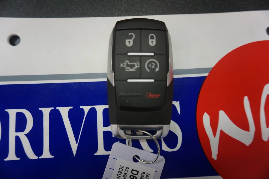 Used 2022 RAM 2500 Laramie AWD/4WD image 18