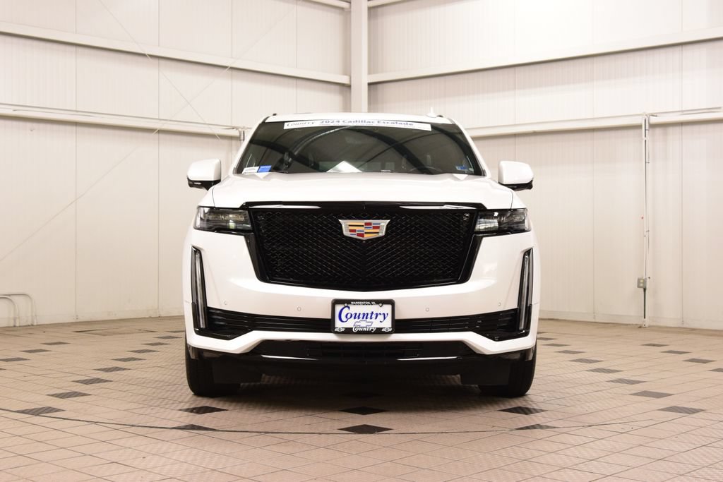 Used 2024 Cadillac Escalade Sport Platinum AWD/4WD image 2