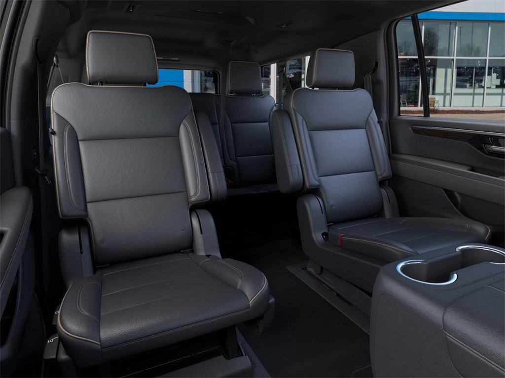 New 2026 Chevrolet Suburban Premier image 17