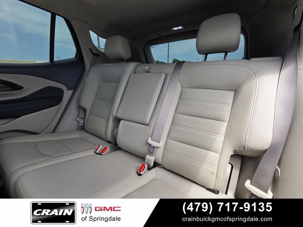 Used 2024 GMC Terrain Denali w/ Denali Premium Package AWD/4WD image 25