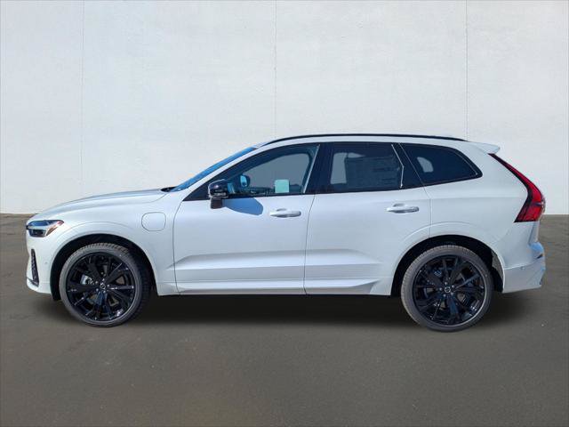New 2026 Volvo XC60 T8 Ultra w/ Protection Package Premier AWD/4WD image 3