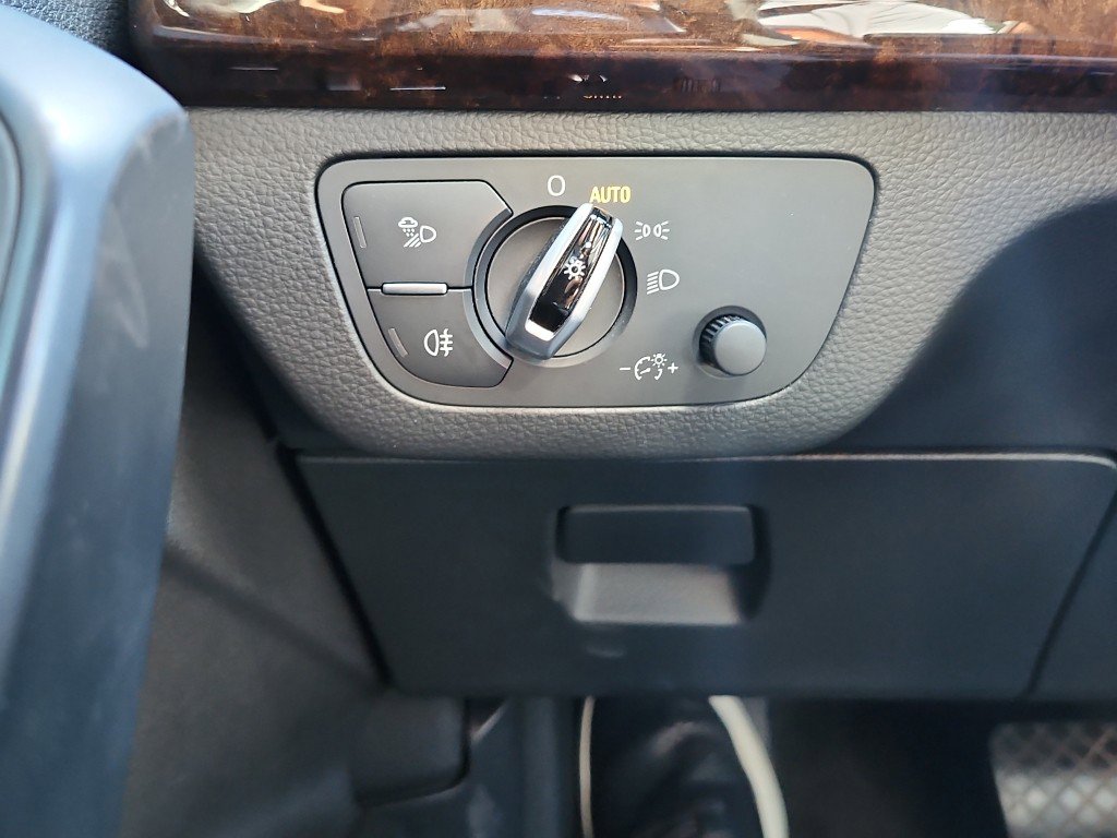 Used 2018 Audi Q5 2.0T Premium Plus w/ Premium Plus Package image 28