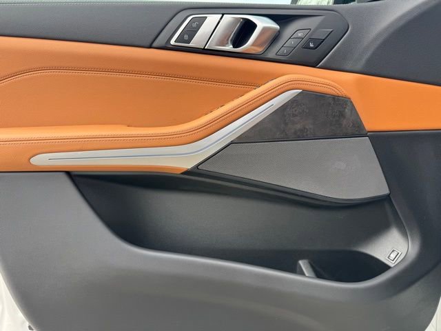 Certified 2022 BMW X5 xDrive45e image 14