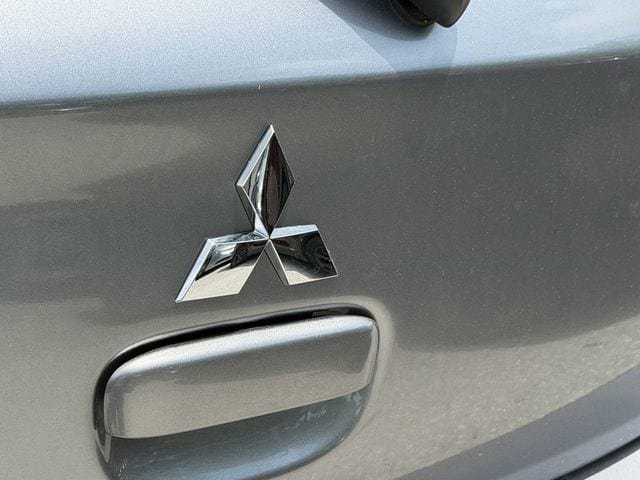 Used 2023 Mitsubishi Mirage ES FWD image 13