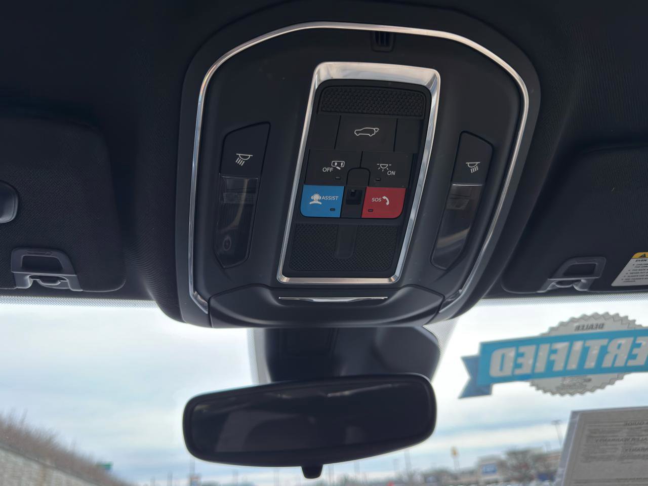 Used 2024 Jeep Grand Cherokee L Limited image 33