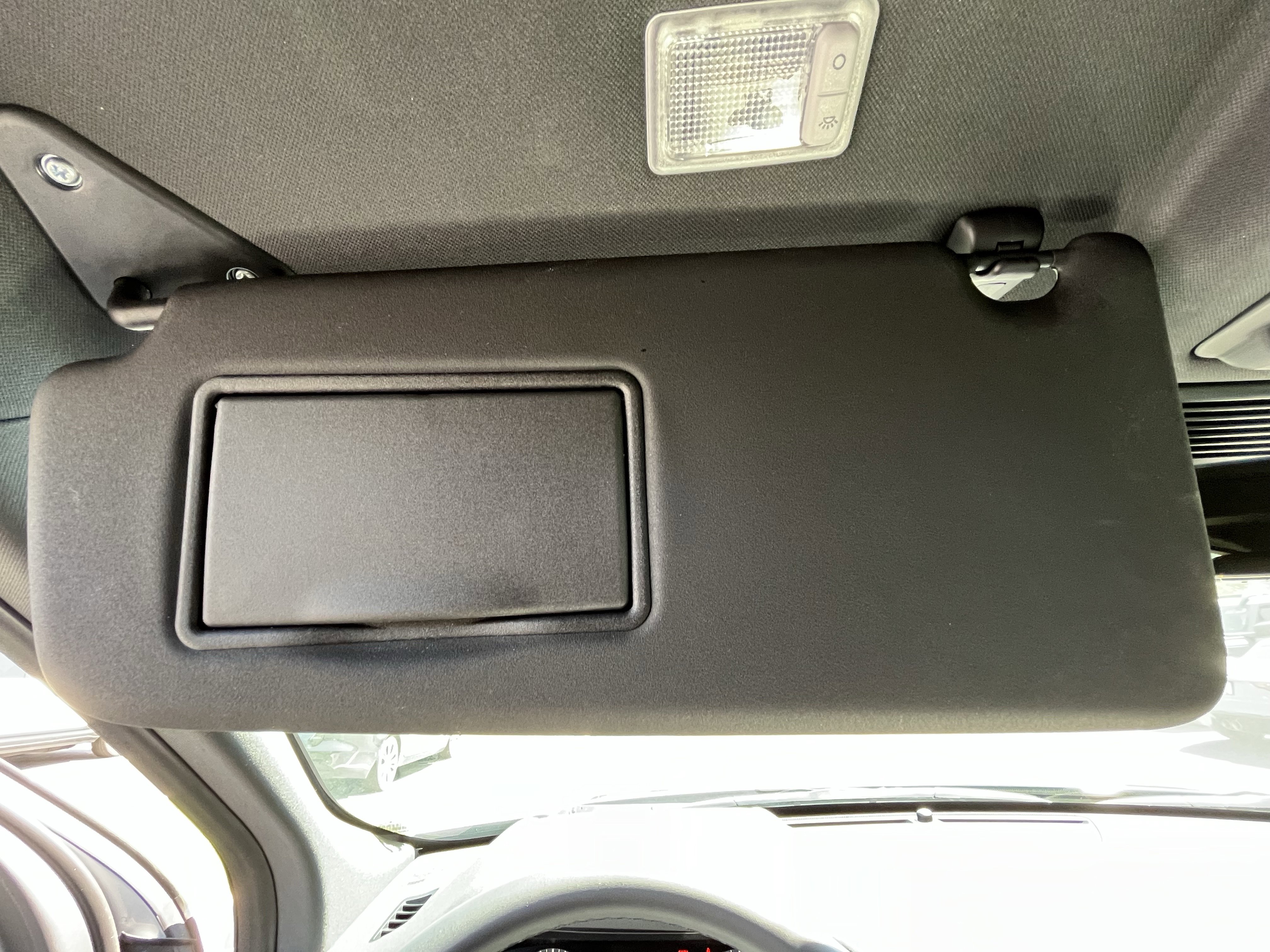 Certified 2025 Land Rover Discovery Sport Dynamic SE image 23