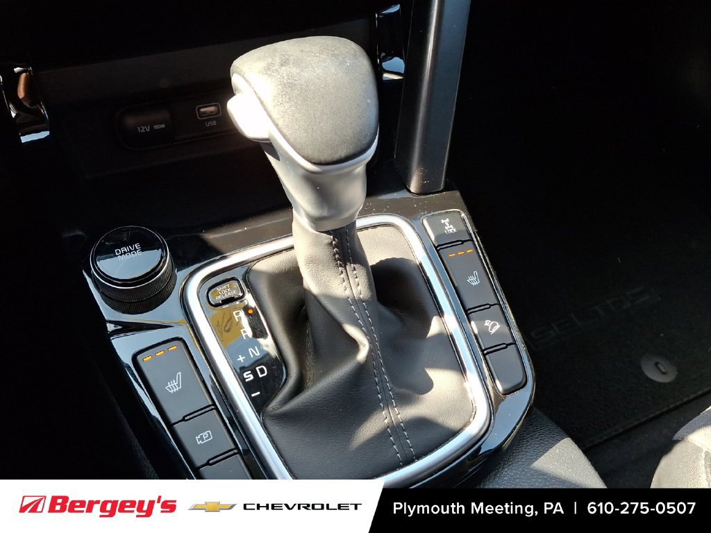 Used 2024 Kia Seltos S AWD/4WD image 17