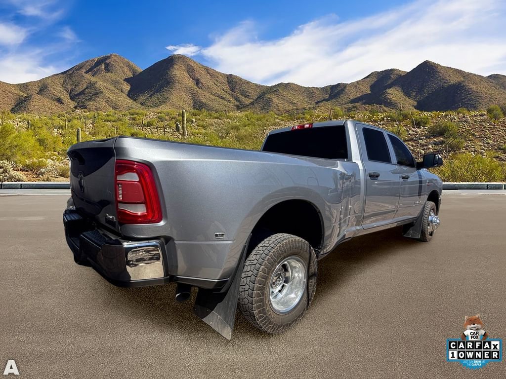 Used 2020 RAM 3500 Tradesman w/ Chrome Appearance Group AWD/4WD image 4