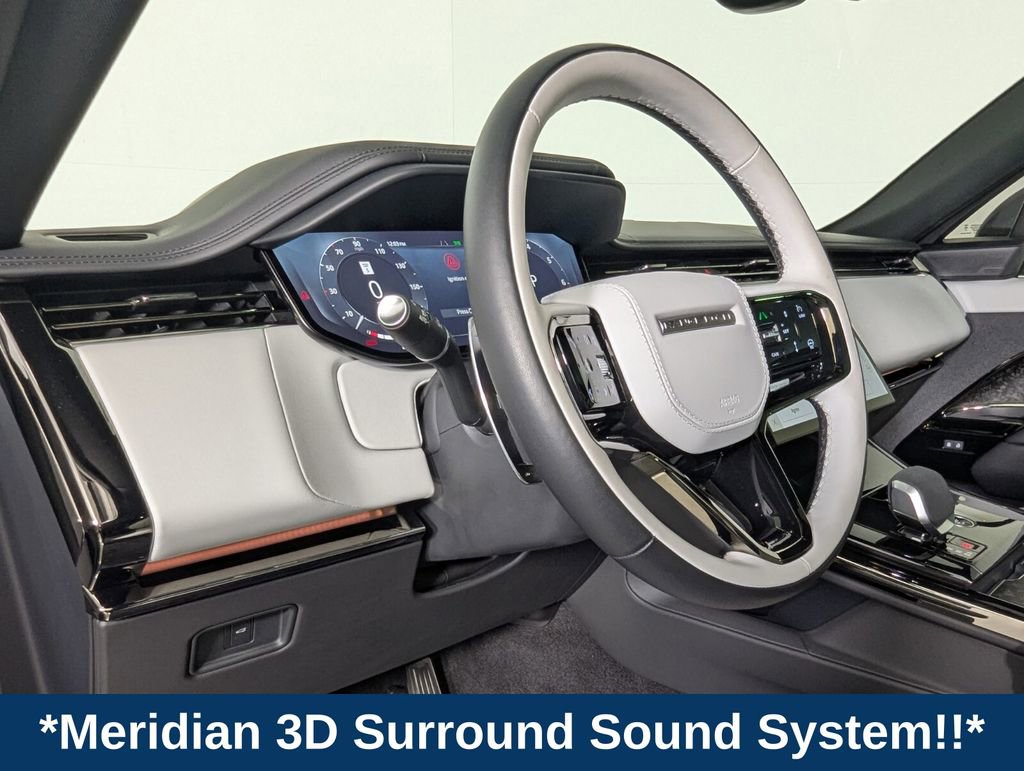 Used 2025 Land Rover Range Rover Sport Dynamic SE image 13