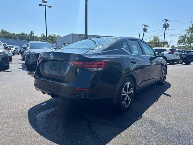 Used 2022 Nissan Sentra SV FWD image 2