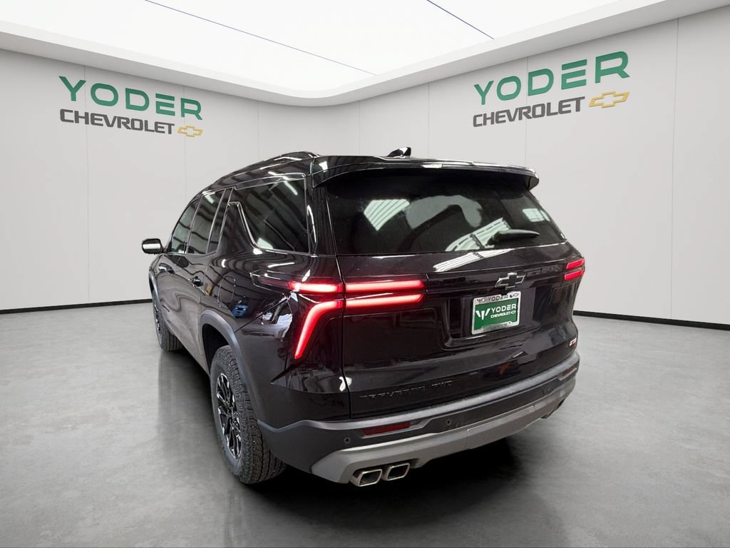 Used 2025 Chevrolet Traverse Z71 AWD/4WD image 9