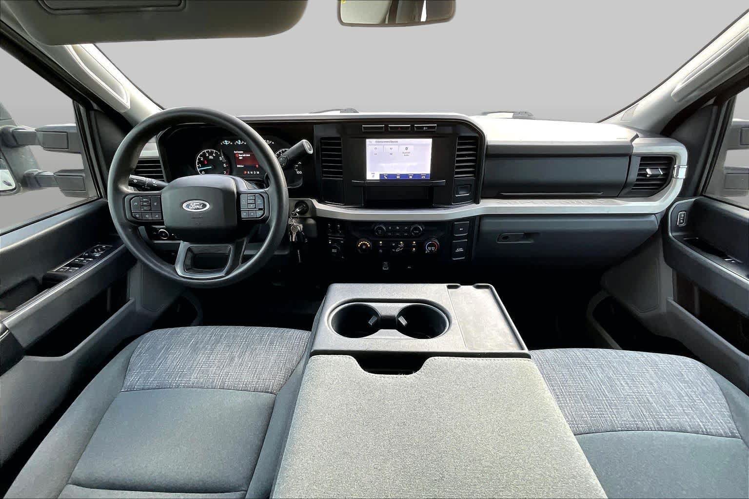 Used 2023 Ford F250 XLT AWD/4WD image 14