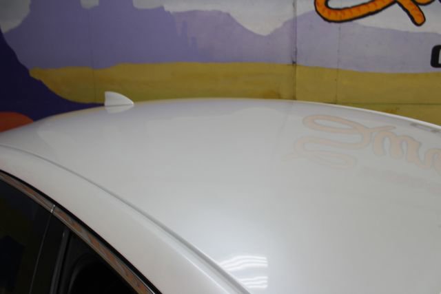 Used 2017 Chevrolet Malibu LT FWD image 5