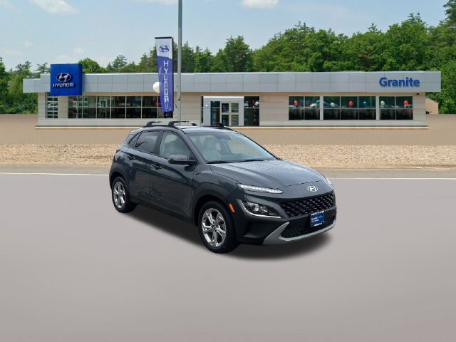 Used 2023 Hyundai Kona SEL AWD/4WD image 3