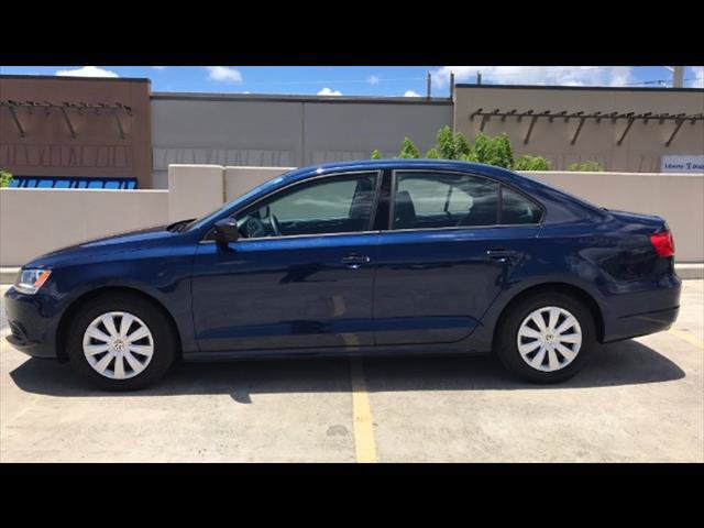 Used 2014 Volkswagen Jetta S FWD image 2