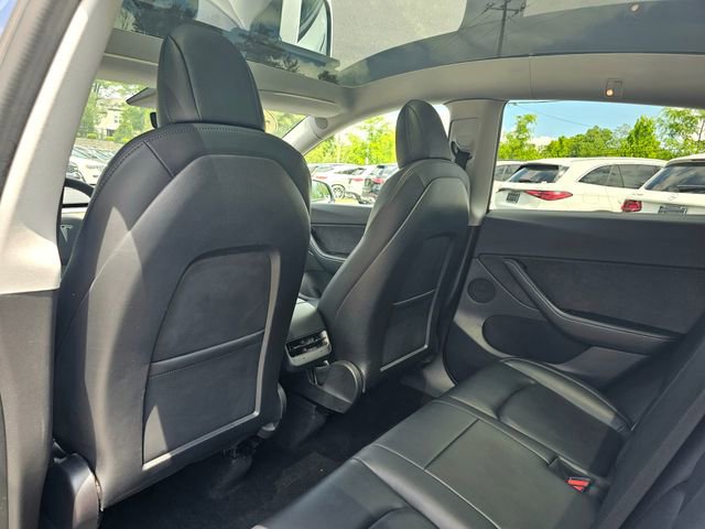 Used 2021 Tesla Model Y Long Range AWD/4WD image 23