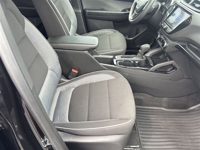 Certified 2023 Chevrolet TrailBlazer LT w/ Convenience Package FWD image 26