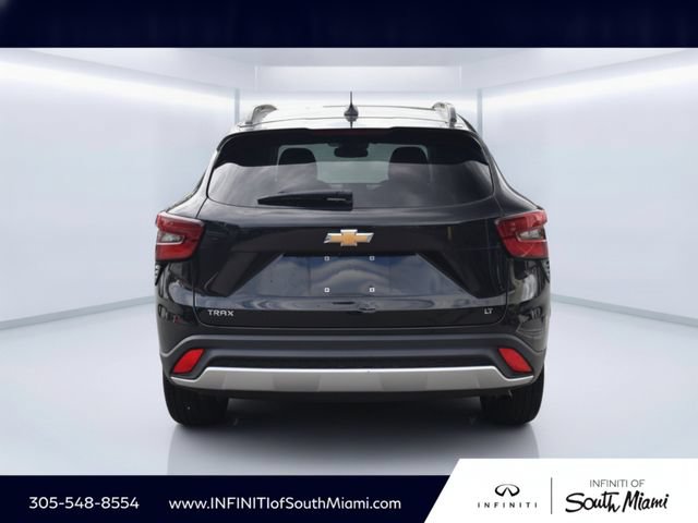 Used 2024 Chevrolet Trax LT FWD image 5