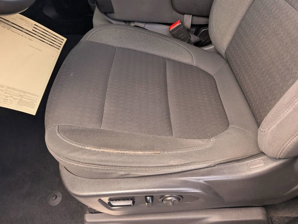 Used 2021 Chevrolet Silverado 2500 LT image 24