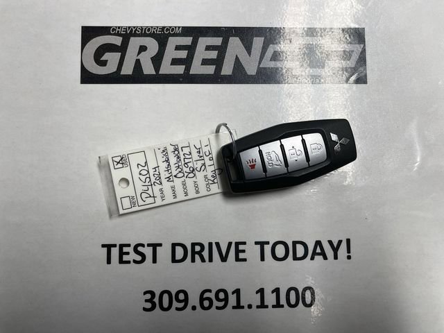 Used 2024 Mitsubishi Outlander SE image 24