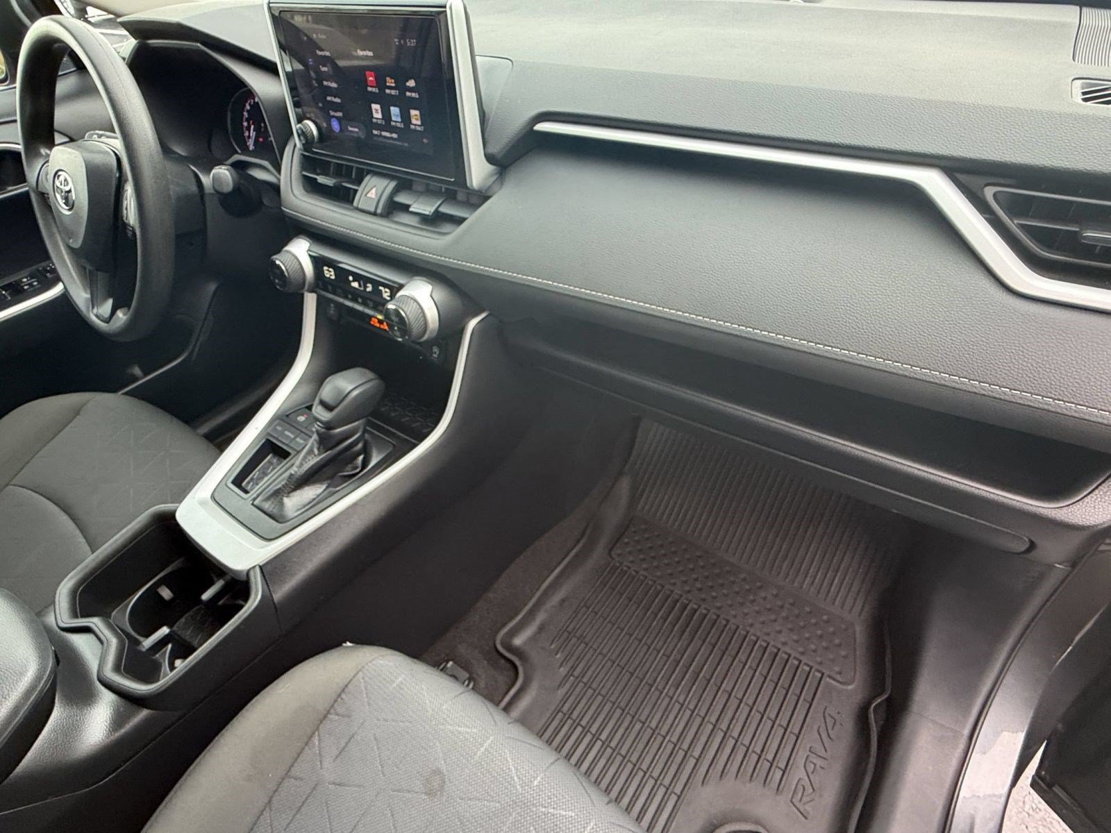 Used 2023 Toyota RAV4 XLE w/ Convenience Package FWD image 34