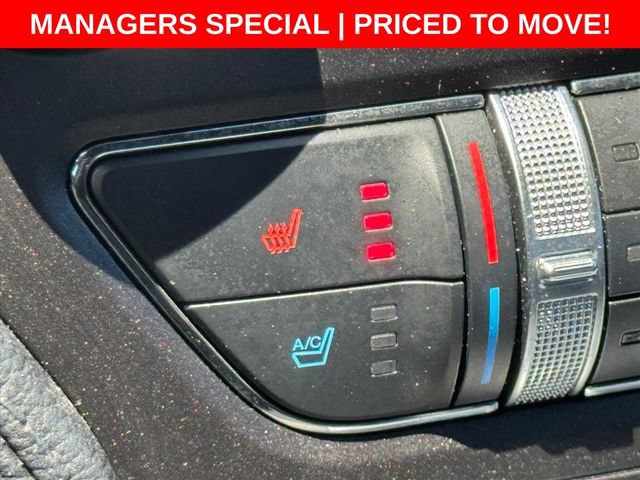 Used 2022 Ford Mustang GT Premium w/ Black Accent Package RWD image 27