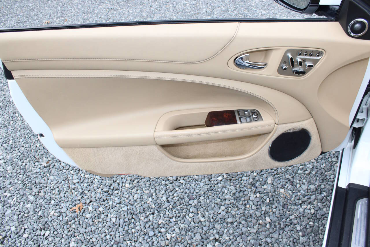 Used 2011 Jaguar XK Convertible image 29