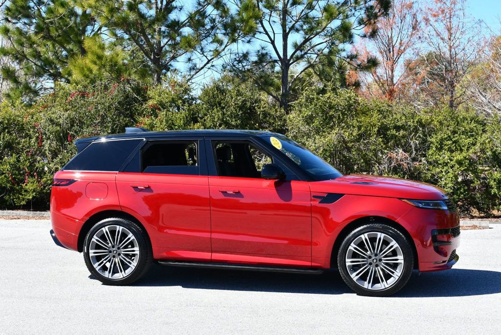 Used 2024 Land Rover Range Rover Sport Dynamic SE image 33